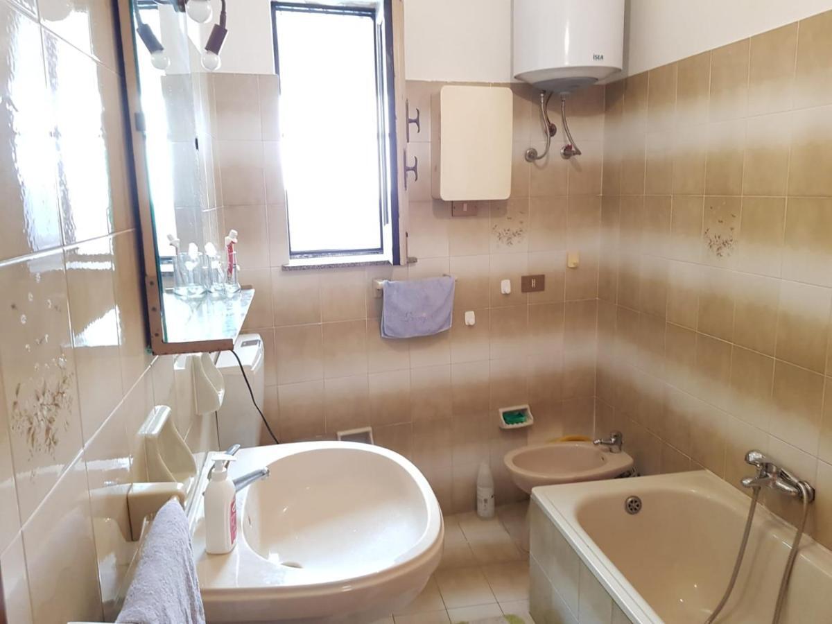Ferienwohnung Casa Tranquilla E Luminosa Con Terrazzo A Due Passi Dal Mare Brolo Exterior foto